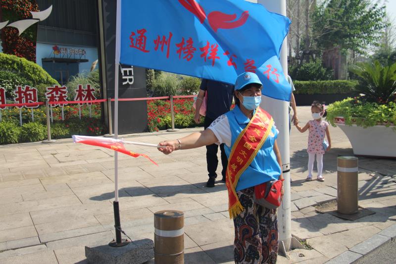 <strong>男生日女生的鸡鸡没有马赛克</strong>